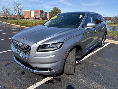 Silver Radiance Metallic 2022 Lincoln Nautilus Reserve