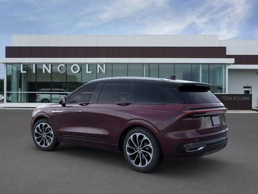 2025 Lincoln Nautilus Reserve