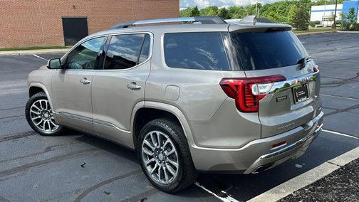 2022 GMC Acadia Denali