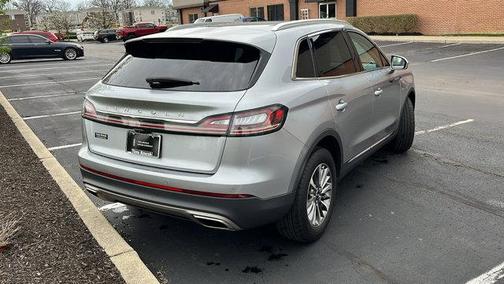 2022 Lincoln Nautilus Standard