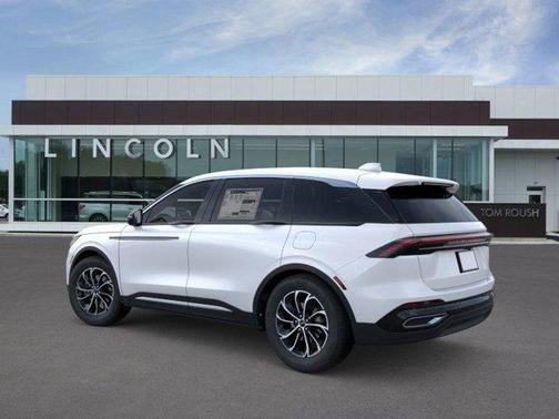 White Platinum Tri-Coat Metallic 2026 Lincoln Nautilus Premiere