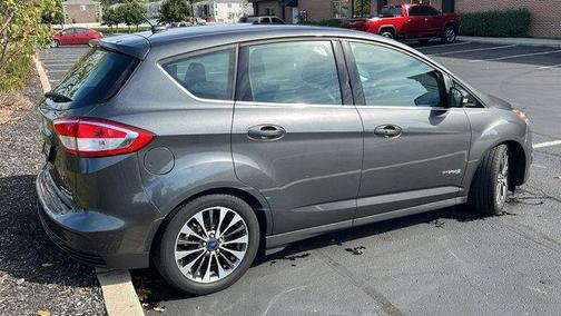 2017 Ford C-Max Hybrid Titanium