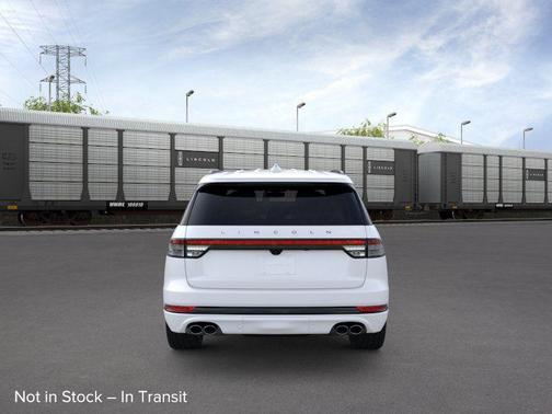 Pristine White 2026 Lincoln Aviator Premiere