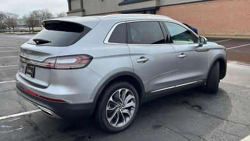 2023 Lincoln Nautilus Reserve