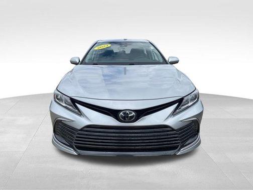 Celestial Silver Metallic 2023 Toyota Camry LE