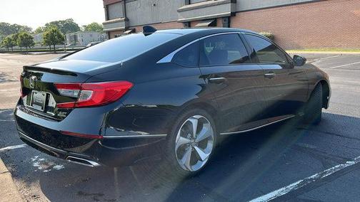 2020 Honda Accord Touring 2.0T