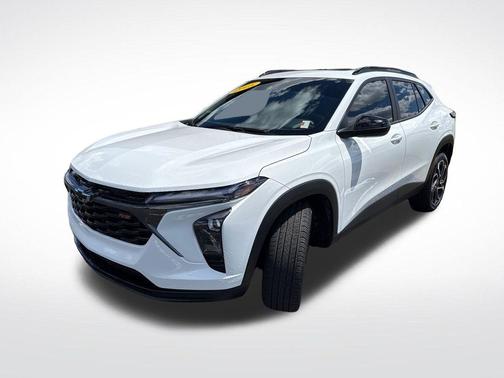Summit White 2025 Chevrolet Trax 2RS