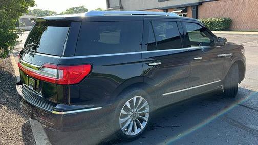 2019 Lincoln Navigator Select