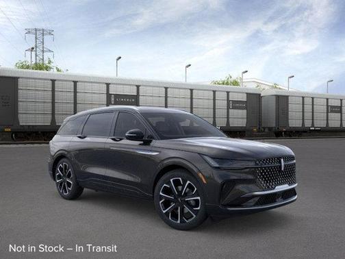 2025 Lincoln Nautilus Reserve