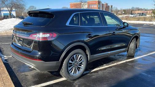 2022 Lincoln Nautilus Reserve