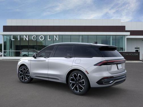 2025 Lincoln Nautilus Reserve