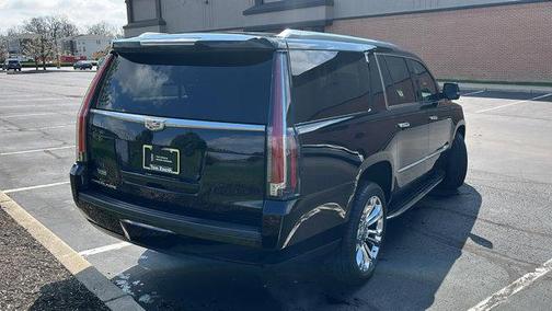 2019 Cadillac Escalade ESV Premium Luxury