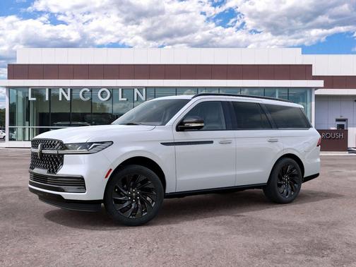 Pristine White 2027 Lincoln Navigator Reserve
