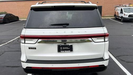 2023 Lincoln Navigator L Reserve