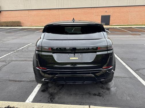 Santorini Black 2024 Land Rover Range Rover Evoque Dynamic SE