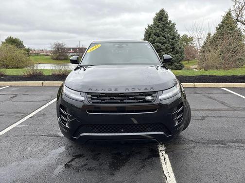 Santorini Black 2024 Land Rover Range Rover Evoque Dynamic SE