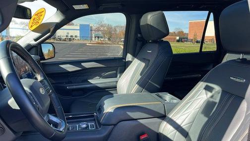 2023 Ford Expedition Platinum