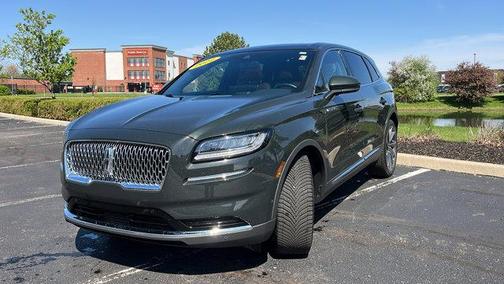 2022 Lincoln Nautilus Reserve