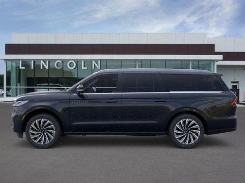 2025 Lincoln Navigator L Black Label