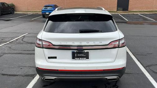 2021 Lincoln Nautilus Reserve