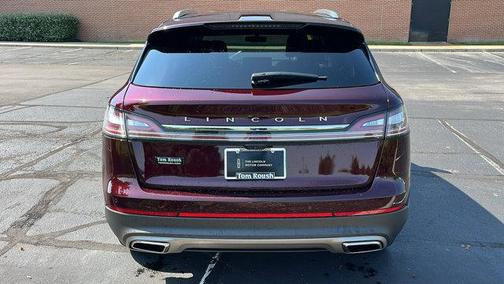 2022 Lincoln Nautilus Standard