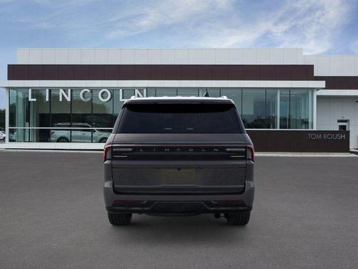 2025 Lincoln Navigator Black Label
