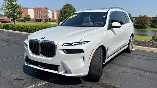 2025 BMW X7 xDrive40i