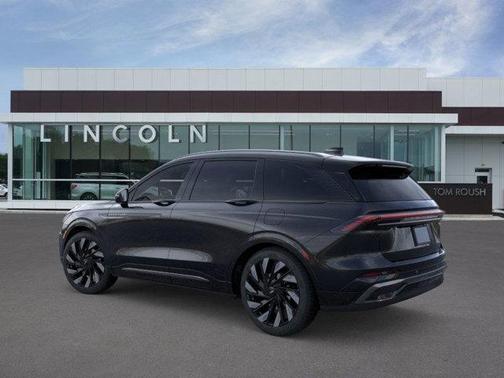 2025 Lincoln Nautilus Reserve
