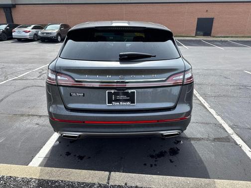 2023 Lincoln Nautilus Reserve