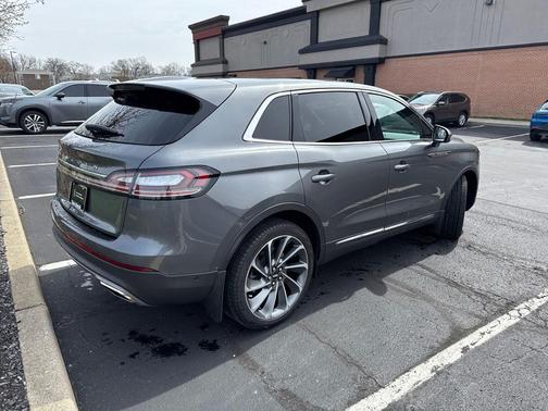 2023 Lincoln Nautilus Reserve