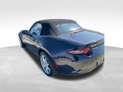 Jet Black 2016 Mazda MX-5 Miata Sport