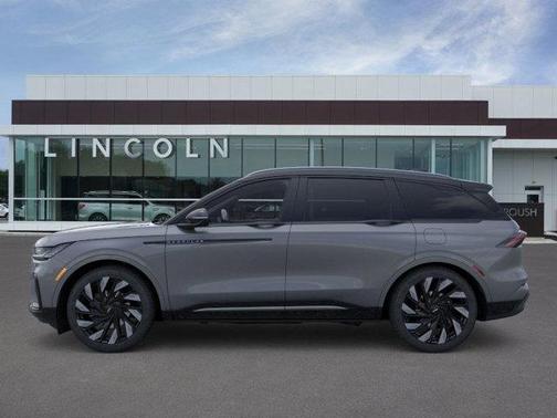 2025 Lincoln Nautilus Reserve