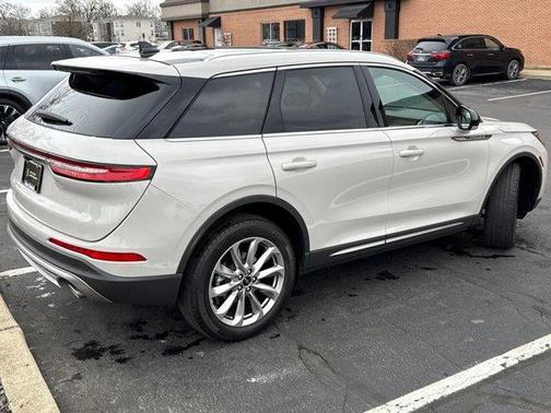 2022 Lincoln Corsair Standard