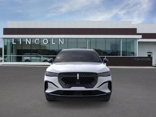 2025 Lincoln Nautilus Reserve
