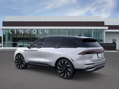 2025 Lincoln Nautilus Reserve