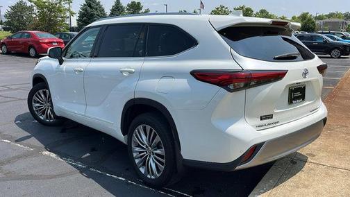 2020 Toyota Highlander Platinum