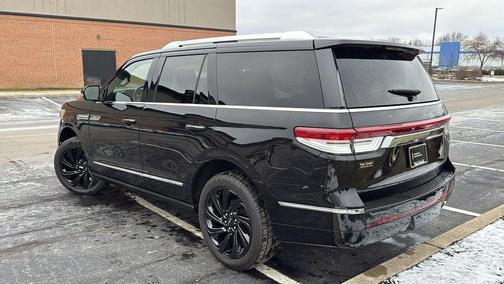 2024 Lincoln Navigator Premiere