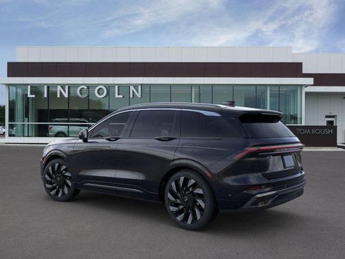 2024 Lincoln Nautilus Black Label