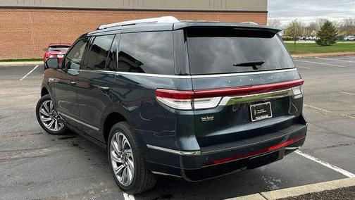 2024 Lincoln Navigator Reserve
