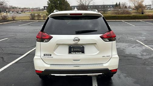 2020 Nissan Rogue SL