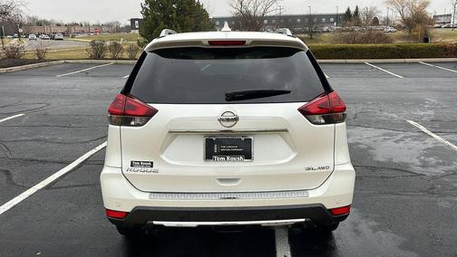 2020 Nissan Rogue SL