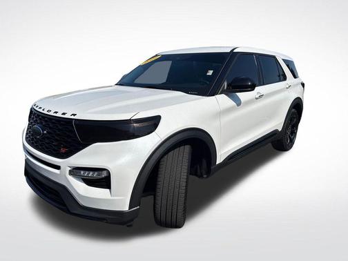 Star White 2022 Ford Explorer ST