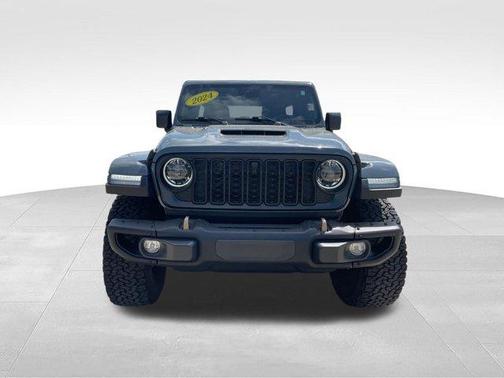 Anvil Clearcoat 2024 Jeep Wrangler Rubicon 392