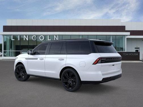 2025 Lincoln Navigator Black Label