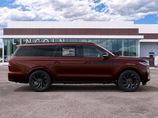 Bronze Fire Tinted Clearcoat 2027 Lincoln Navigator L Reserve