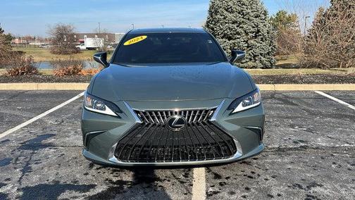 2024 Lexus ES 300h Luxury