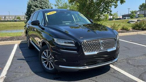 2022 Lincoln Nautilus Standard