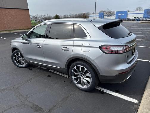 2023 Lincoln Nautilus Reserve