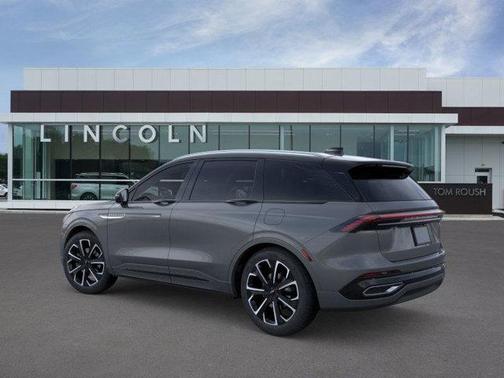 2025 Lincoln Nautilus Reserve