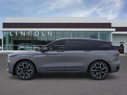 2025 Lincoln Nautilus Reserve